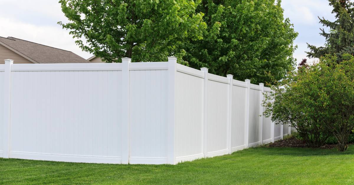 Modern Privacy Fence Styles Ideas